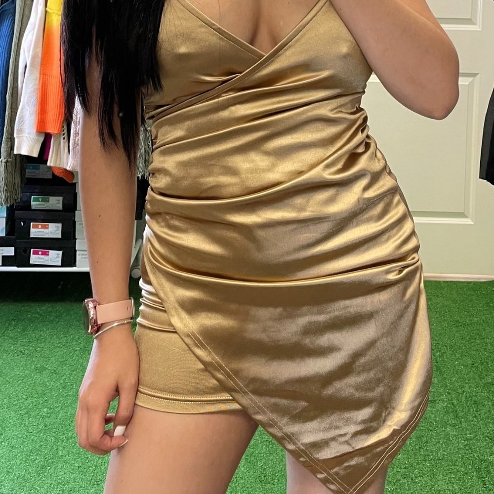 SATIN DRESS GOLD